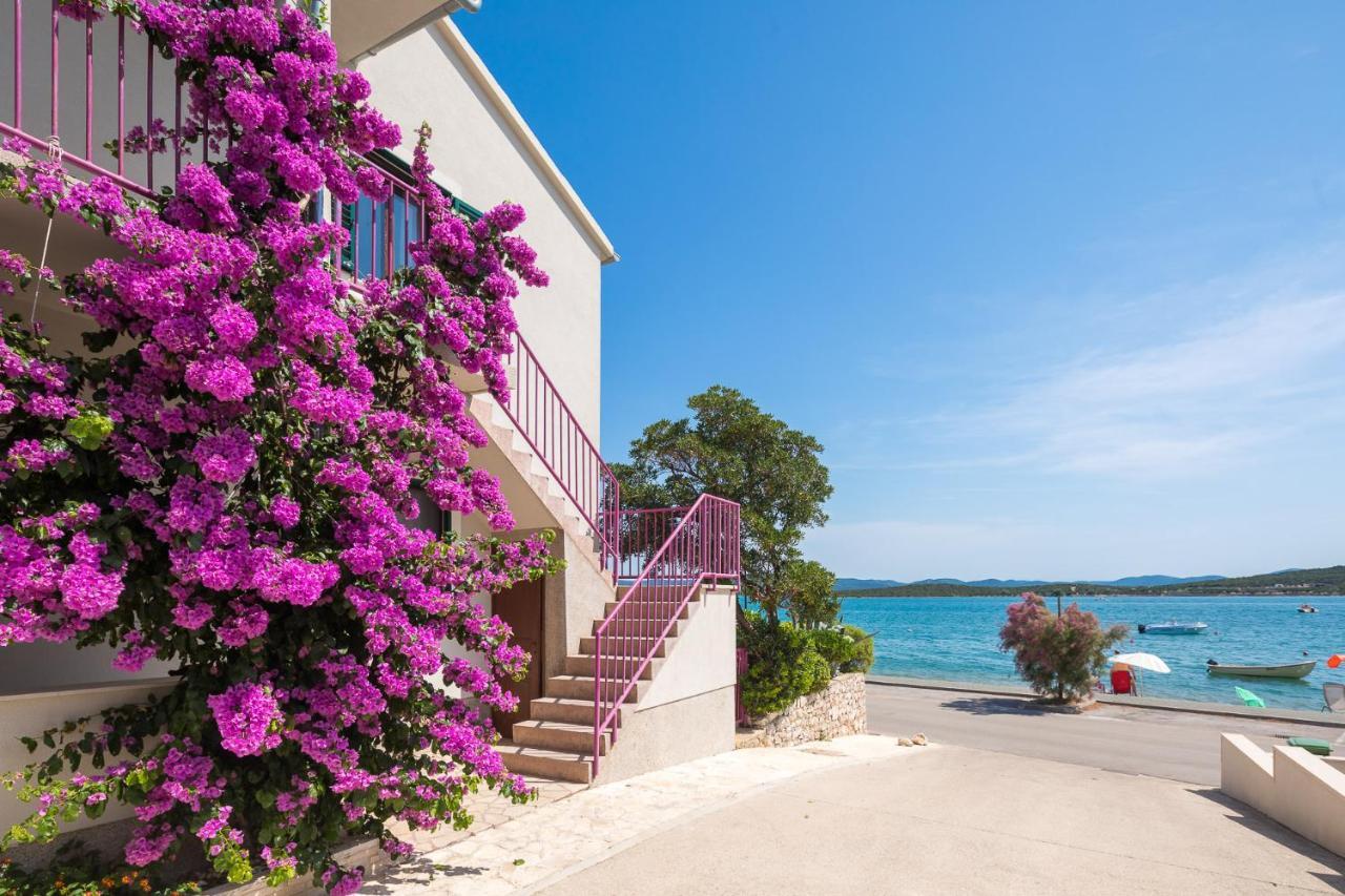 Apartment Duba Betina  Εξωτερικό φωτογραφία
